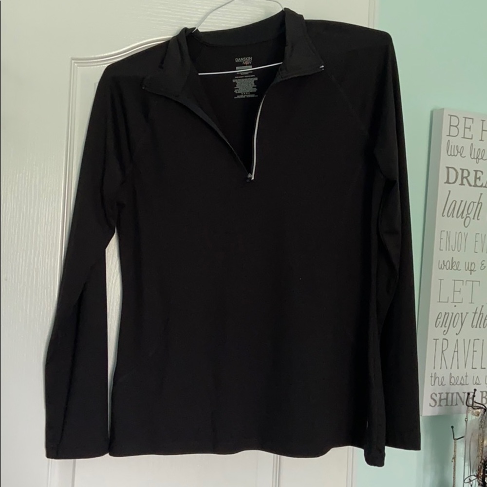 Danskin Now Semi-Fitted Pullover *NWOT*